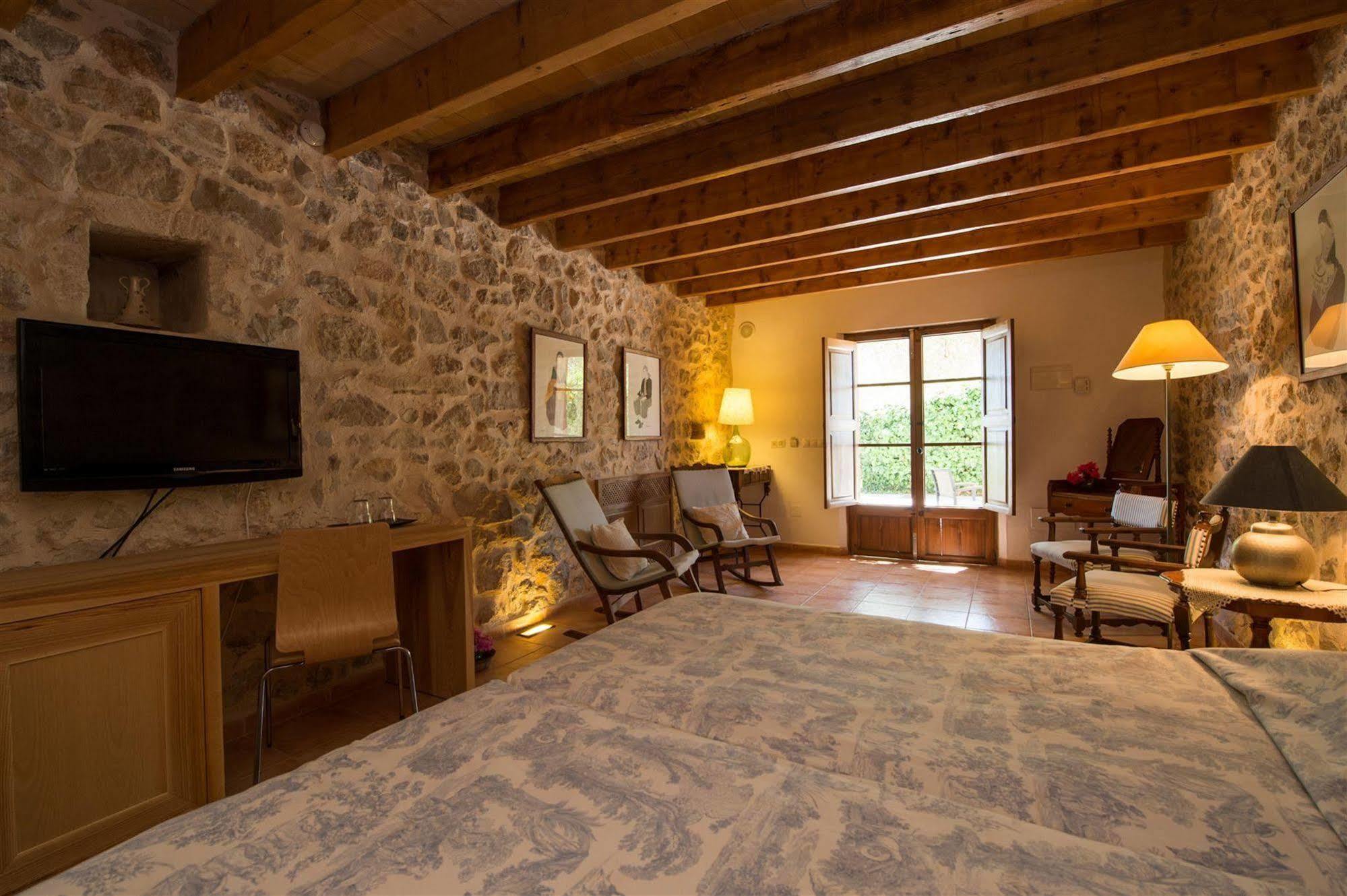 Hotel Rural Can Feliu Поререс Екстериор снимка