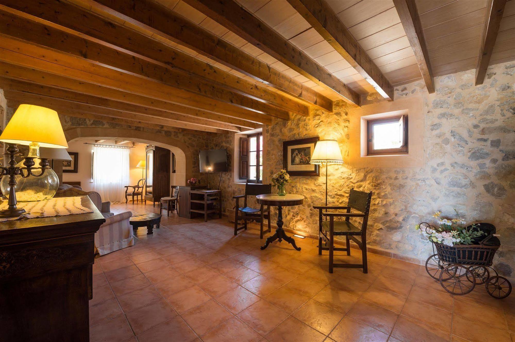 Hotel Rural Can Feliu Поререс Екстериор снимка